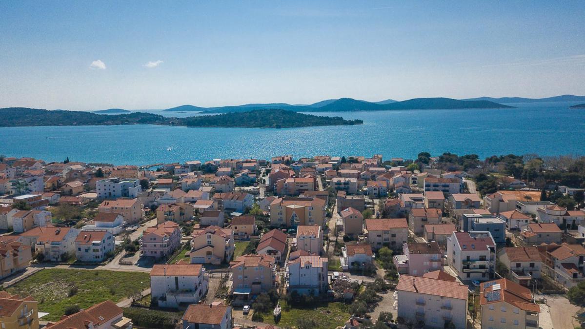 Villa Grey Stone Vodice Buitenkant foto