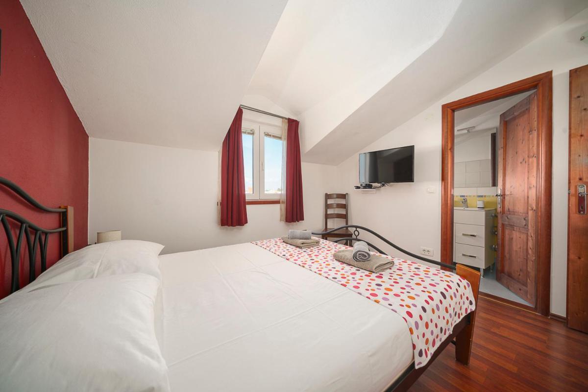 Villa Grey Stone Vodice Buitenkant foto